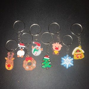 Lot of 8 Christmas  Santa Keychains